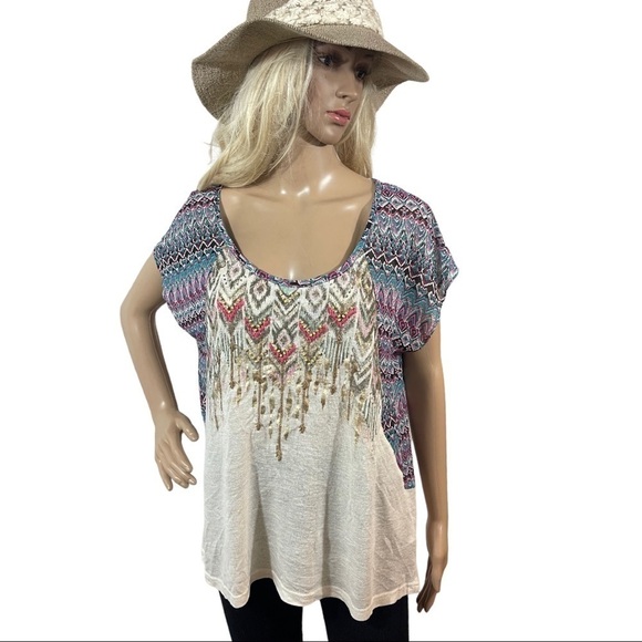 Miss Me Aztec print BoHo top - Picture 2 of 9